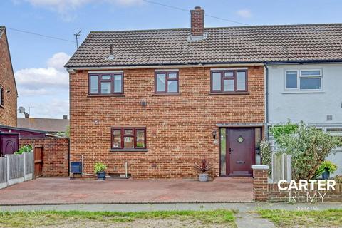 22 Bradshawe Road, Grays, RM16 2EA