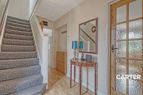 22 Bradshawe Road, Grays, RM16 2EA