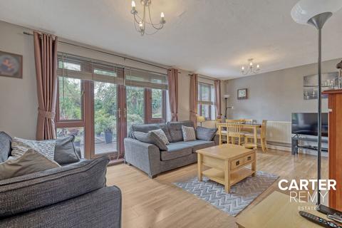 22 Bradshawe Road, Grays, RM16 2EA