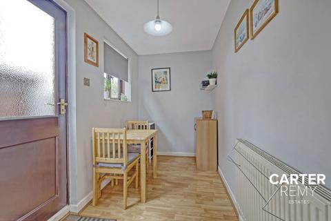22 Bradshawe Road, Grays, RM16 2EA