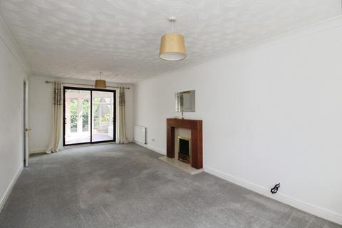 4 bedroom detached house for sale, Kings Mead, Ripon