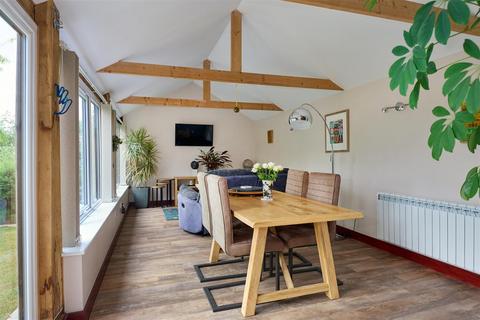5 bedroom barn conversion for sale, Norwich NR14