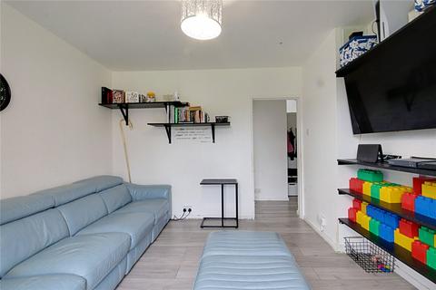 2 bedroom flat for sale, London Road, Enfield, EN2