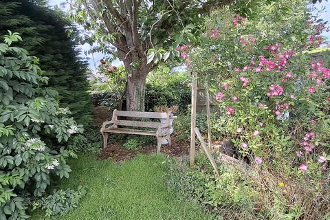 undefined, Parc Y Llan, Henllan
