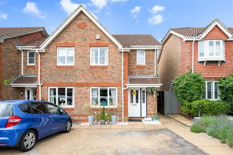 2 bedroom semi-detached house for sale, Cavell Way, Epsom