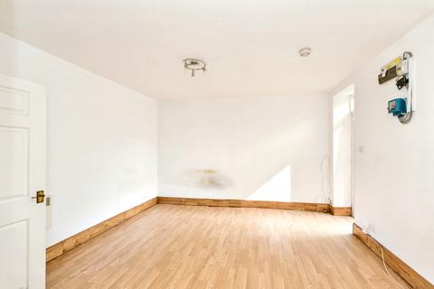1 bedroom flat for sale, Flat 4, 23-25 Biscot Road, Luton LU3 1AH
