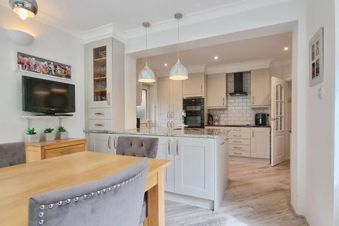 3 West End Road, Silsoe, Bedford, MK45 4DU