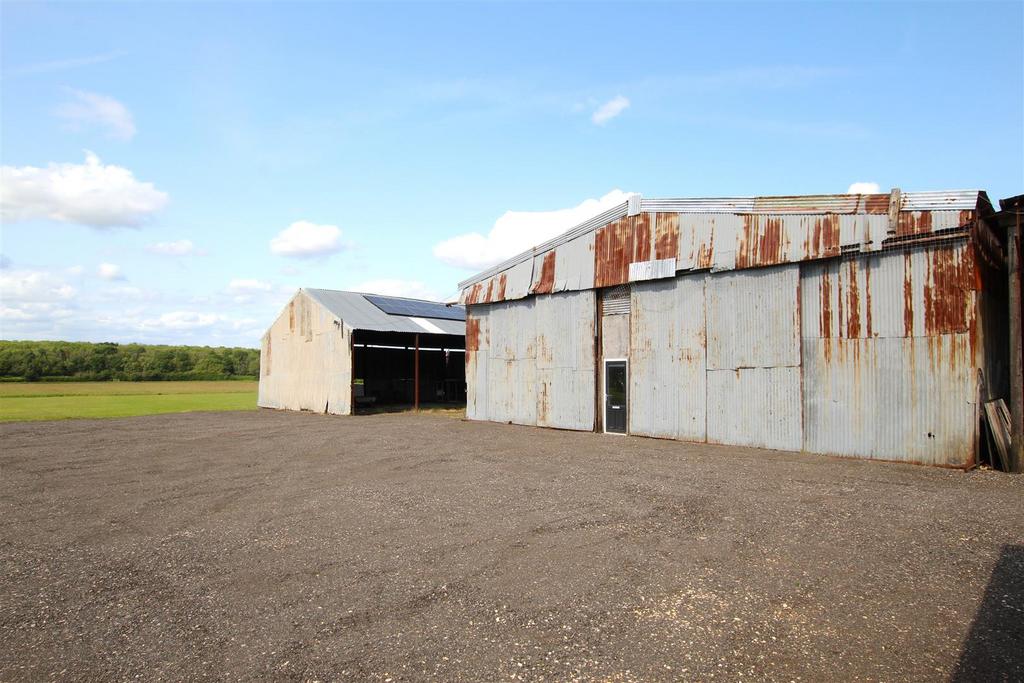 Barn.JPG