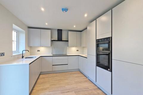 3 bedroom bungalow for sale, Anderwood Drive, Sway, Lymington, Hampshire, SO41
