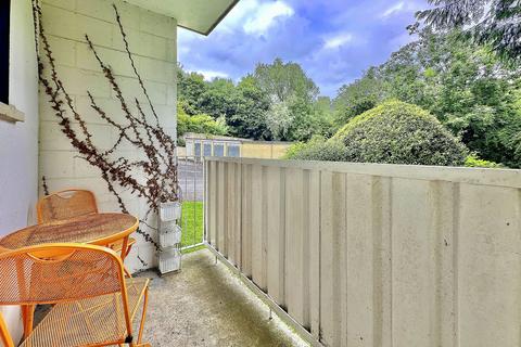 2 bedroom ground floor flat for sale, Weston Park West, Bath