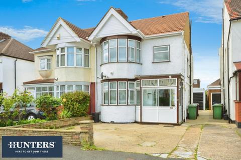 4 bedroom semi-detached house for sale, Larkfield Avenue, Kenton