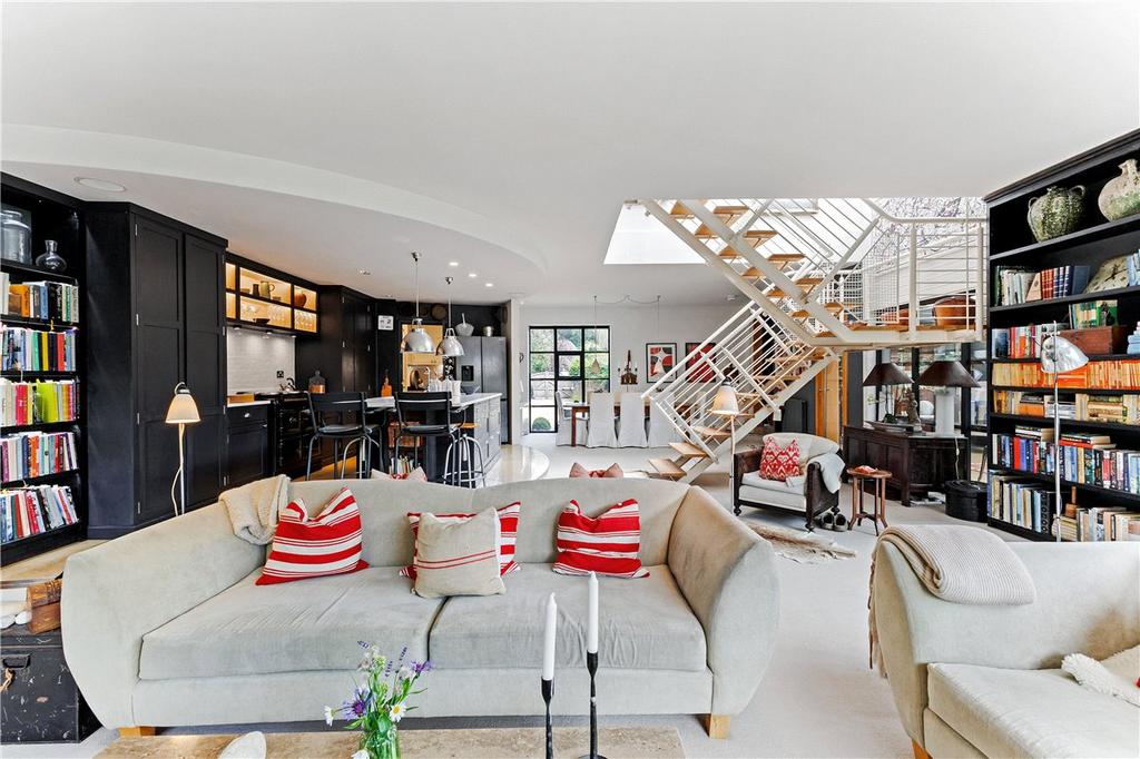 Open Plan Reception