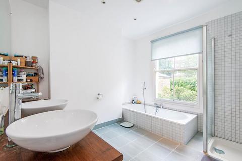 undefined, Brenthouse Road, London E9
