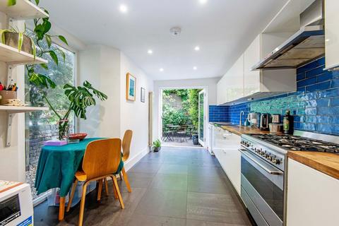 12 Brenthouse Road, London, E9 6QG