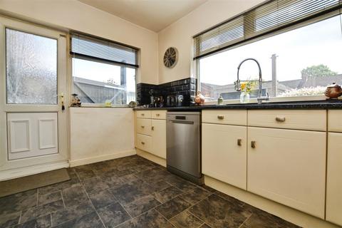 49 Abbots Road, Scunthorpe, DN17 1JG