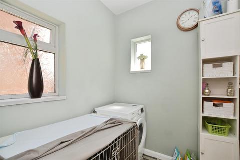 49 Abbots Road, Scunthorpe, DN17 1JG