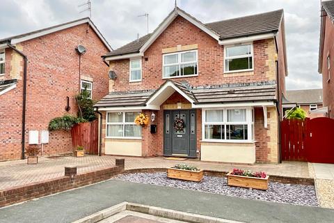 17 Barnfield, Ponthir, Newport, NP18 1TN