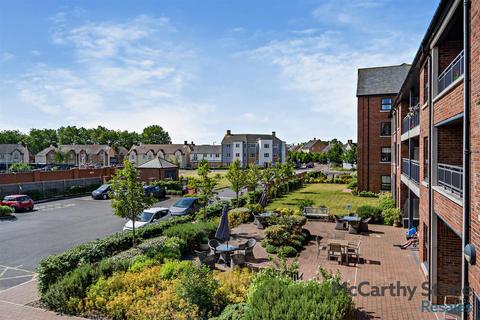2 bedroom apartment for sale, Lancer House, Butt Road, Colchester