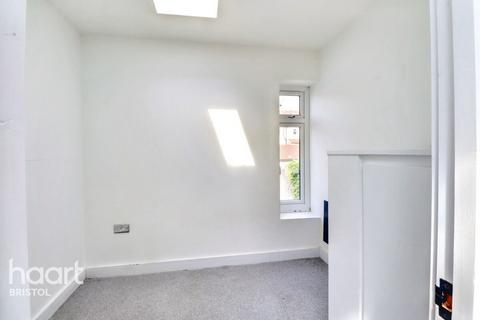 2 bedroom end of terrace house for sale, Grove Park Road, Bristol