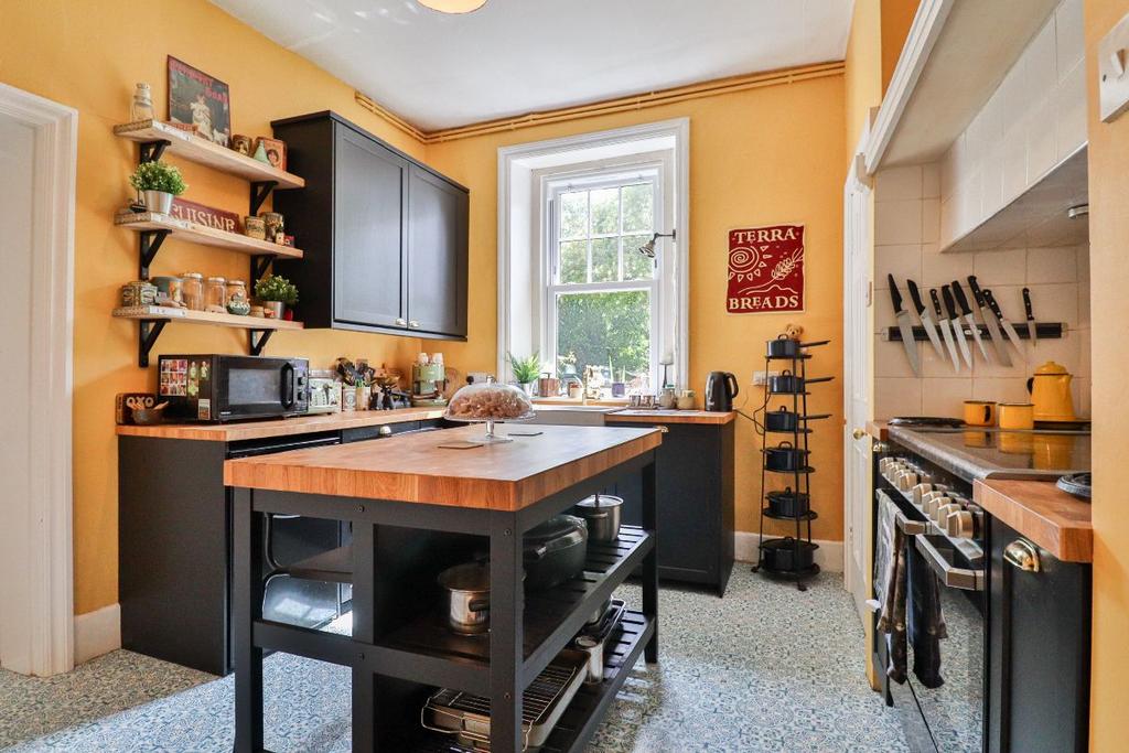 Kitchen 2