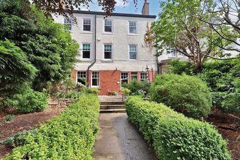 undefined, Newton House