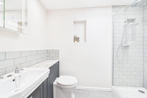2 bedroom penthouse for sale, Rushford Warren, Christchurch, Dorset, BH23