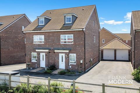 17 Chester Close, Bourne, PE10 0YX