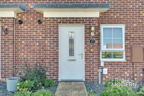 17 Chester Close, Bourne, PE10 0YX