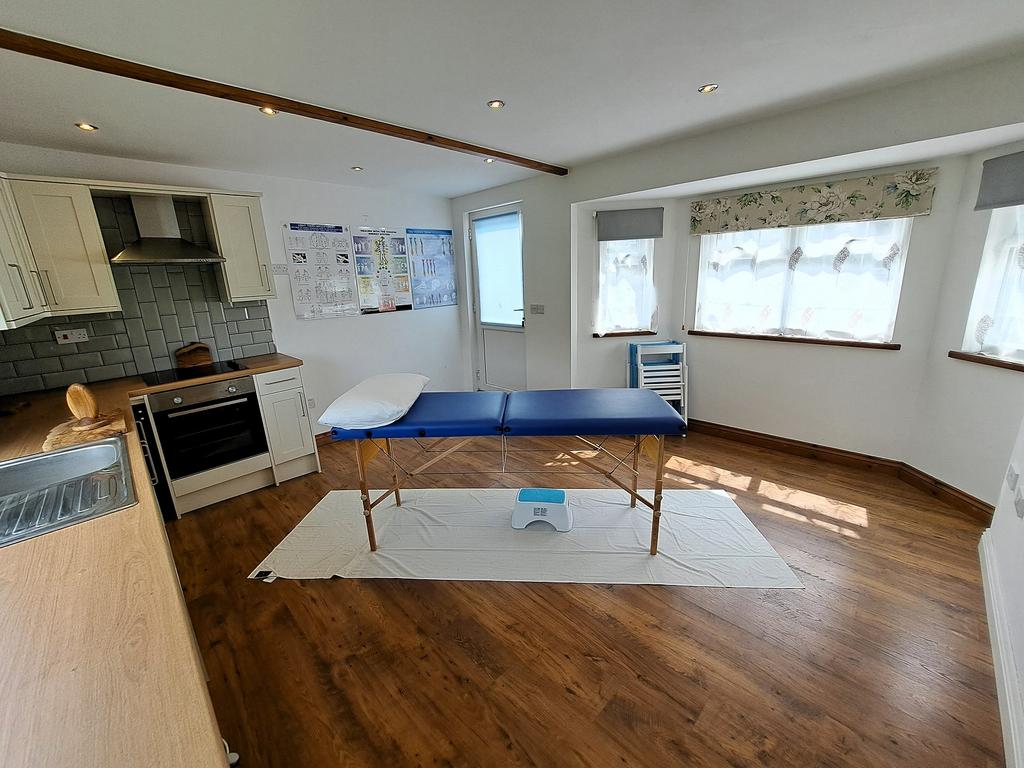 Annexe Kitchen