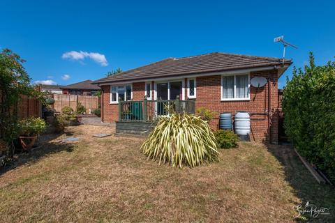 2 bedroom detached bungalow for sale, Solent Gardens, Ryde