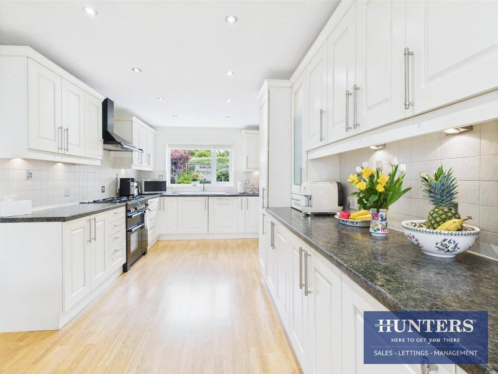 Kitchen/Living