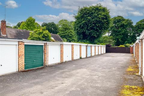 10 Archery Fields, Warwick, CV34 6PQ