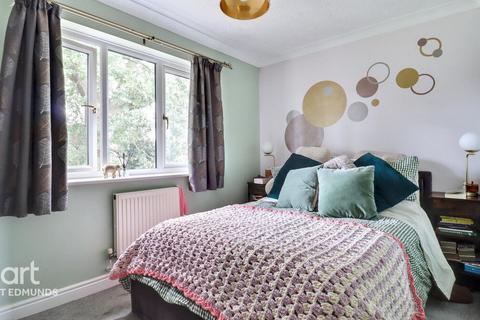 2 bedroom terraced house for sale, Howes Avenue, Thurston, Bury St Edmunds