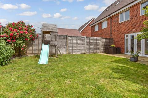 4 bedroom semi-detached house for sale, Blaker Close, Folkestone, Kent