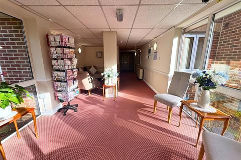 1 bedroom apartment for sale, Glenmoor Road, West Parley, Ferndown, Dorset, BH22