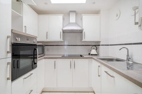 2 bedroom apartment for sale, St. Margarets Way, Turner House St. Margarets Way, GU29