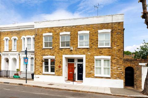135a Antill Road, London, E3 5BW