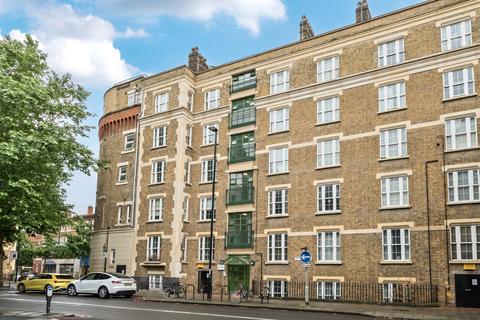 undefined, Tooley Street, London