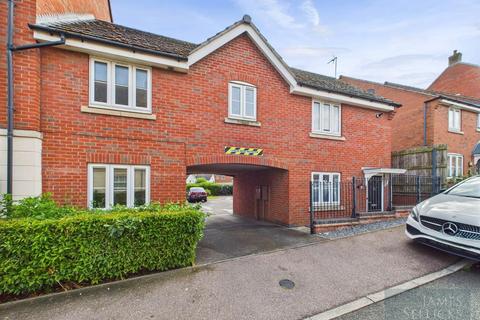 undefined, 2 bedroom FREEHOLD apartment WITH GARAGE - Shipton Road, Hamilton, Leicester
