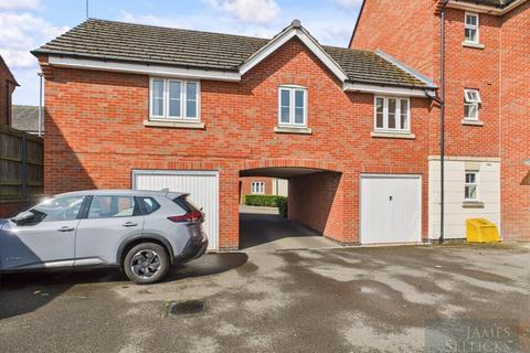 undefined, 2 bedroom FREEHOLD apartment WITH GARAGE - Shipton Road, Hamilton, Leicester