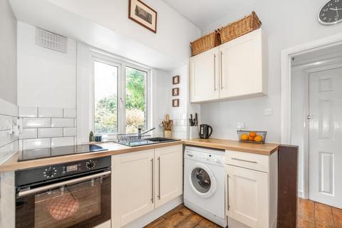 1 bedroom flat for sale, Barry Road, East Dulwich, London, SE22