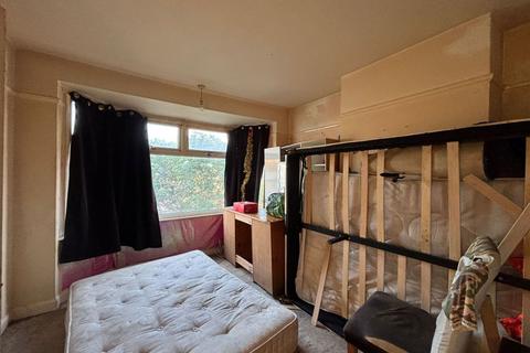 3 bedroom end of terrace house for sale, 56 Beverley Road, Luton, Bedfordshire, LU4 8EU