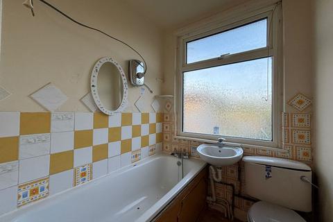 56 Beverley Road, Luton, LU4 8EU