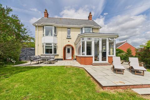 3 bedroom detached house for sale, Millwalk House, Higher Mill Lane, Cullompton, EX15