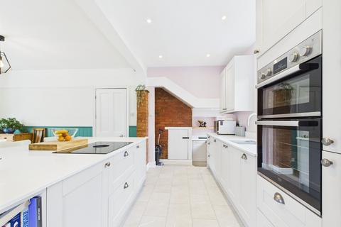 3 bedroom detached house for sale, Millwalk House, Higher Mill Lane, Cullompton, EX15