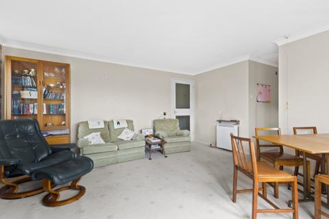 2 bedroom retirement property for sale, London Road, Uckfield, East Sussex, TN22