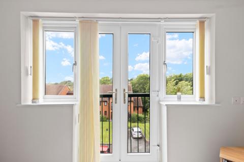 2 bedroom retirement property for sale, London Road, Uckfield, East Sussex, TN22