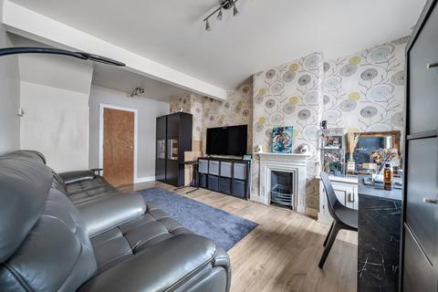 17 Waldeck Road, Dartford, DA1 1UA