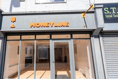 Retail property (high street) to rent, 238 Freeman St Grimsby DN32 9DR