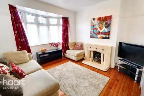 4 bedroom semi-detached house for sale, Avon Road, Leicester